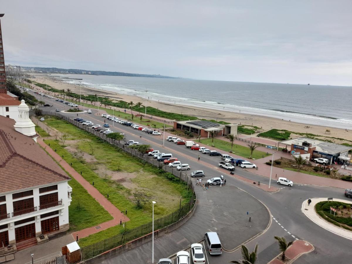 Tenbury Beach Apartment เดอร์บัน ภายนอก รูปภาพ